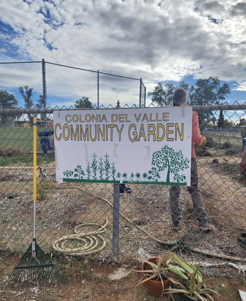 Colonia Del Valle Community Garden sign